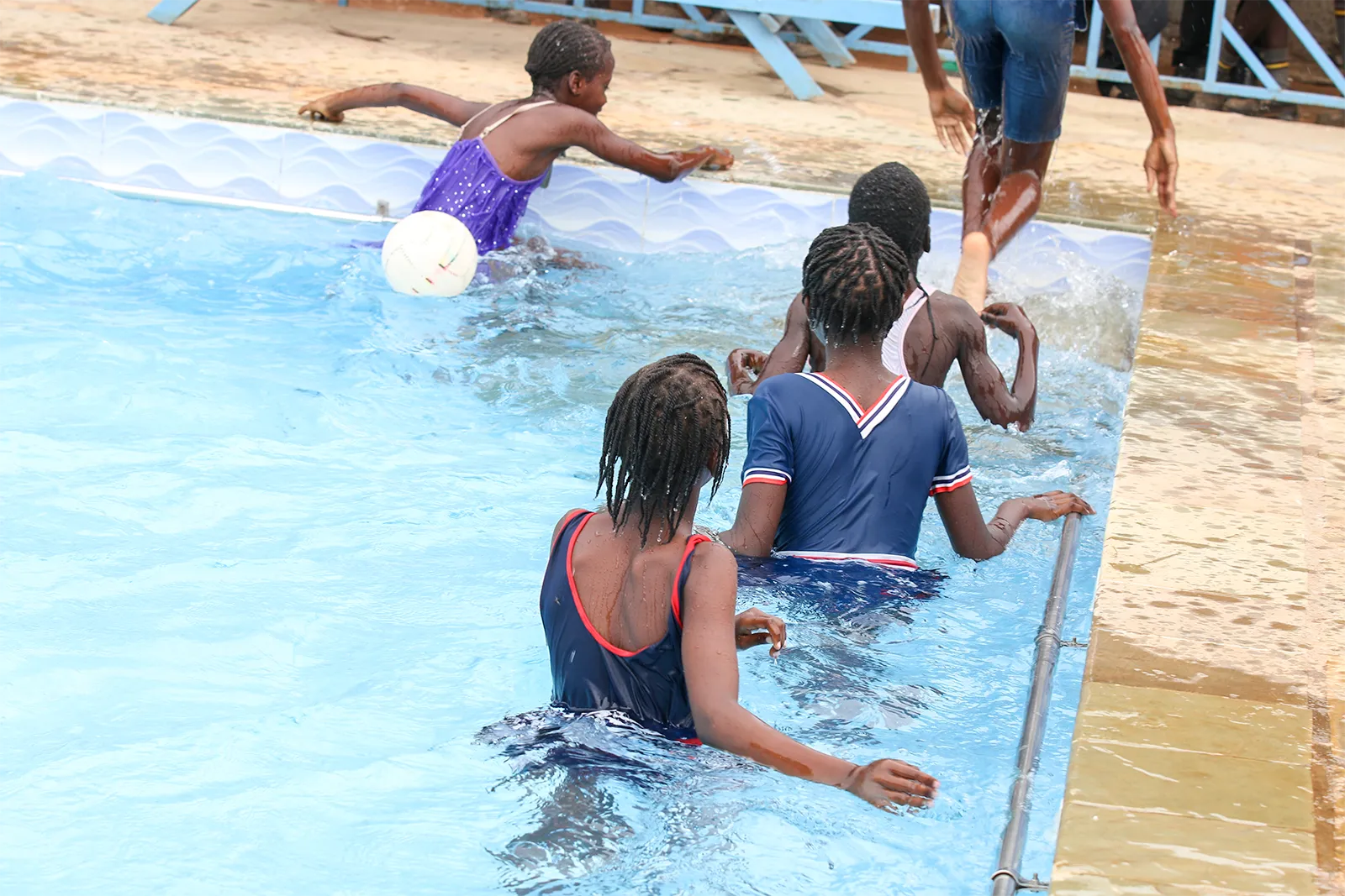 Students swimming at Sikri Junior Academy